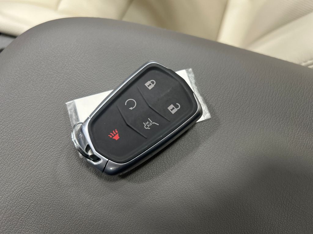 used 2020 Cadillac XT5 car, priced at $29,969