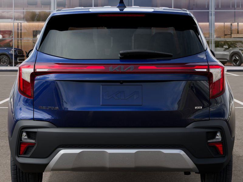 new 2025 Kia Seltos car, priced at $25,600