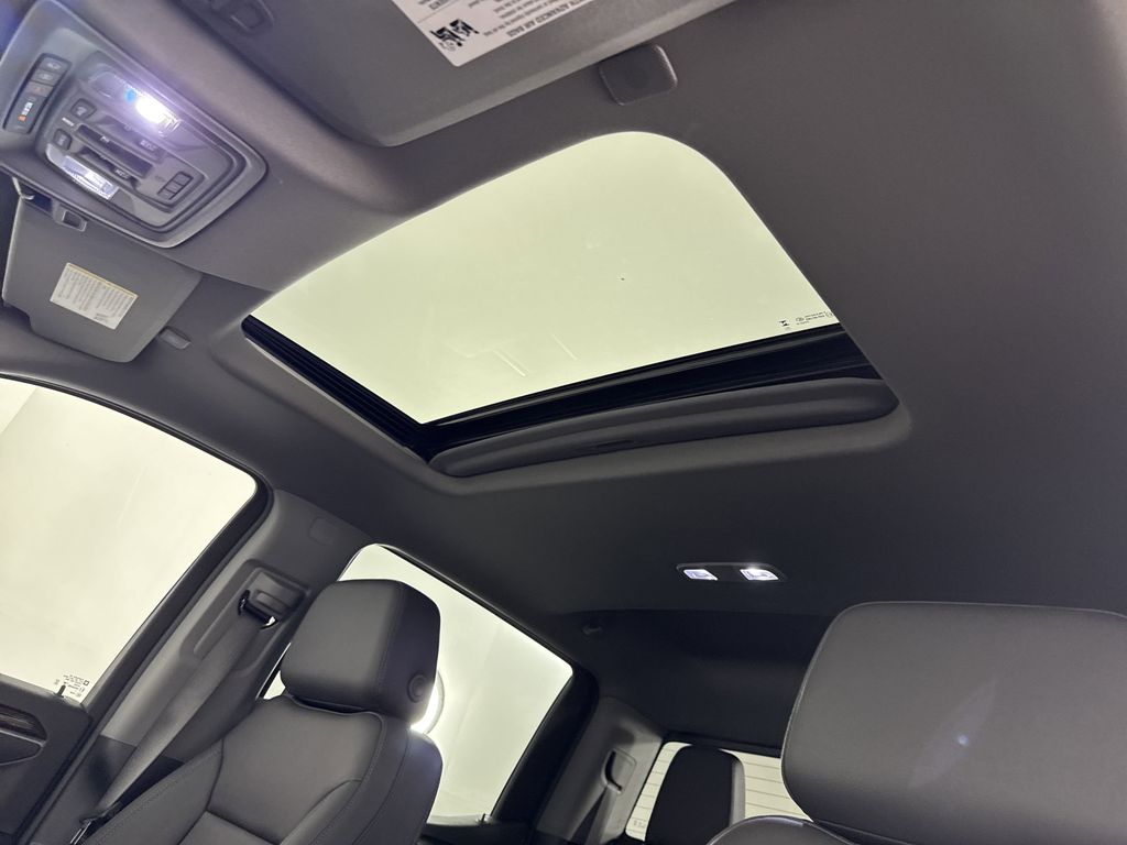 new 2025 GMC Sierra 1500 car, priced at $61,925