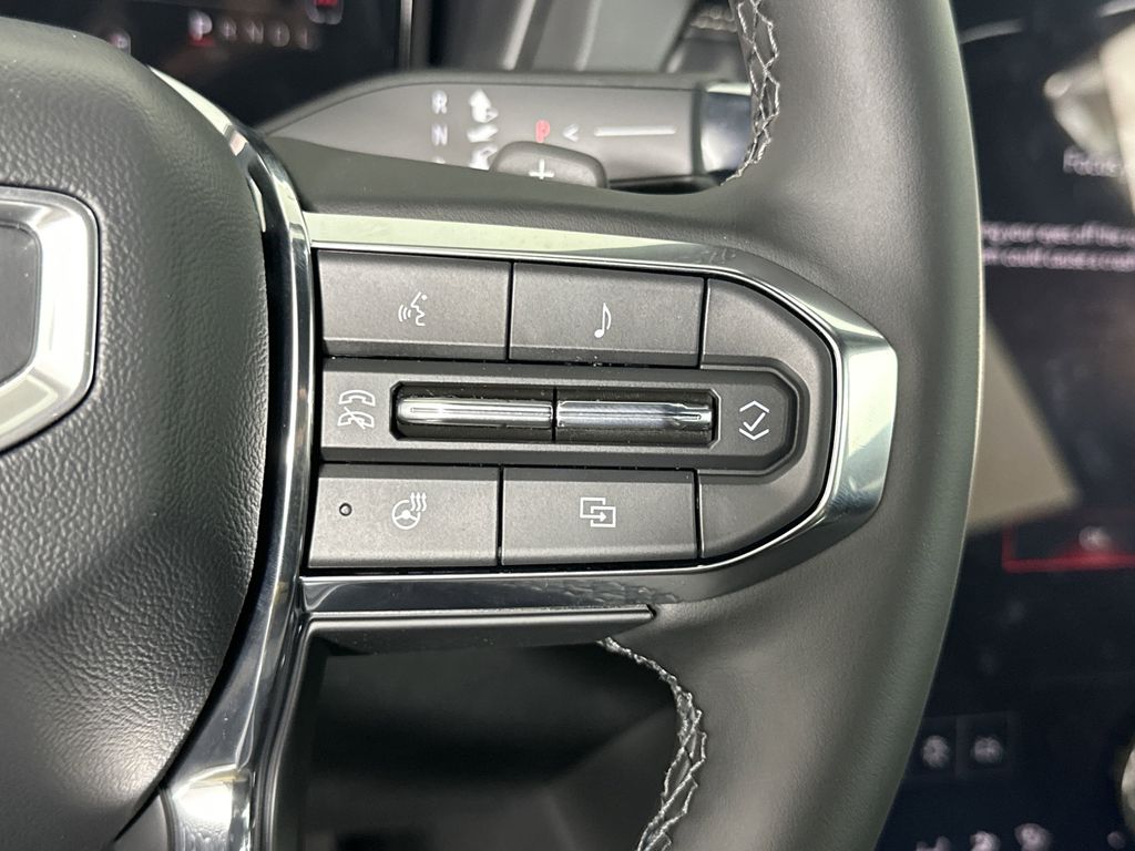 new 2025 GMC Terrain car, priced at $28,890