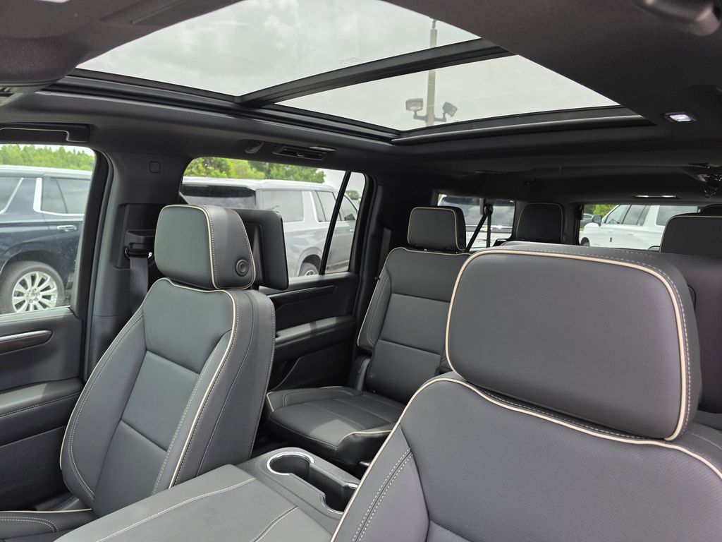 new 2025 Chevrolet Suburban car, priced at $82,786