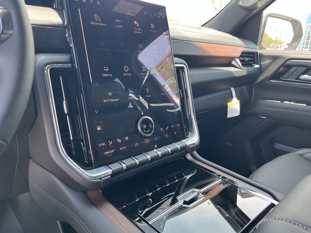 new 2025 GMC Yukon car, priced at $95,065