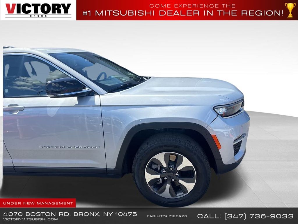 used 2023 Jeep Grand Cherokee car, priced at $22,495