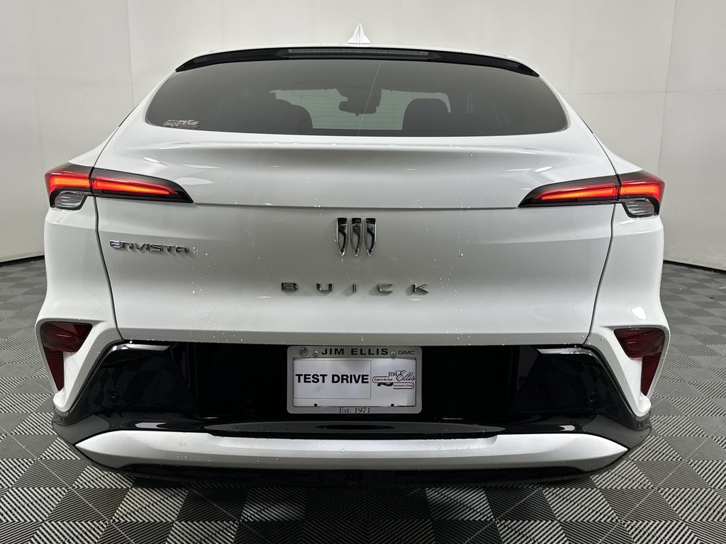 new 2025 Buick Envista car, priced at $29,075