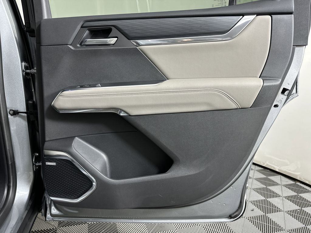 new 2025 GMC Acadia car, priced at $50,624