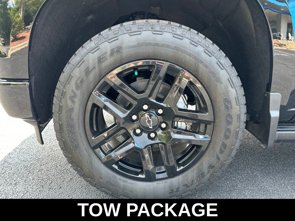 new 2025 Chevrolet Silverado 1500 car, priced at $59,990