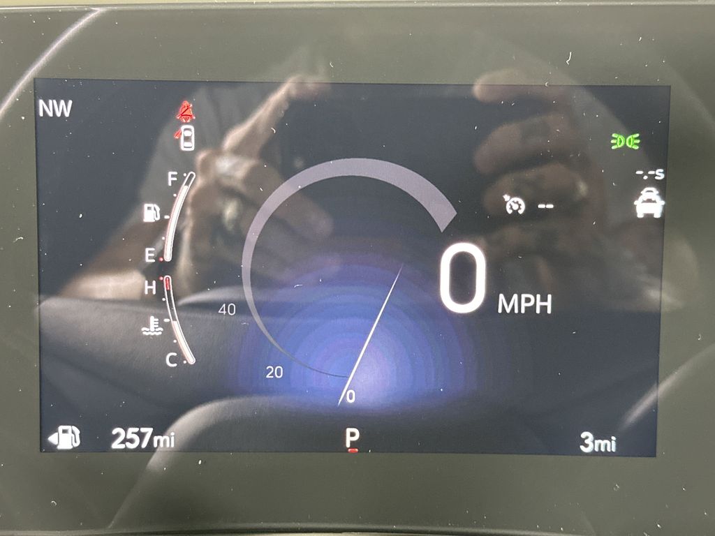 new 2025 Buick Envista car, priced at $24,695