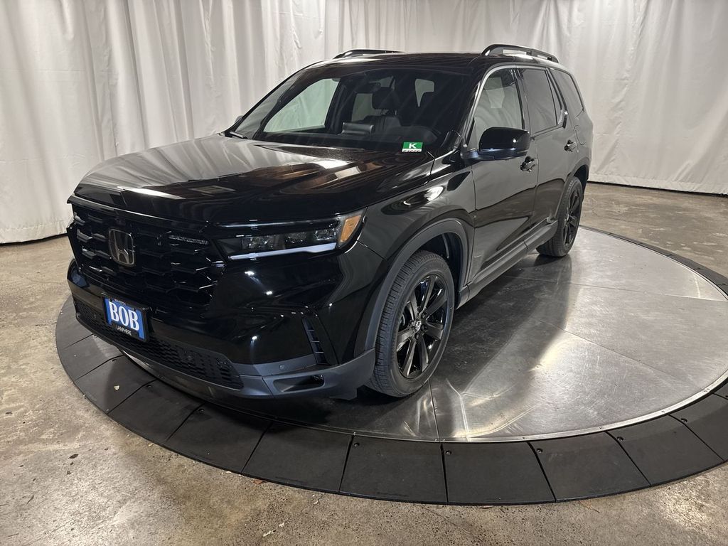new 2025 Honda Pilot car, priced at $56,075