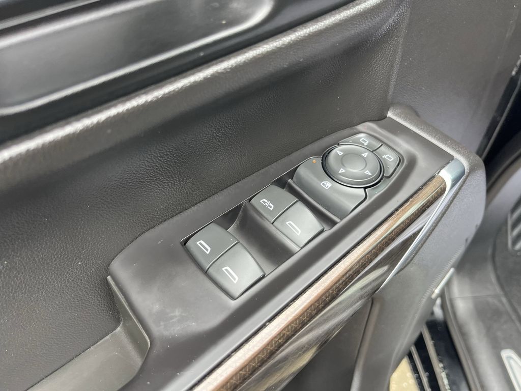 used 2019 Chevrolet Silverado 1500 car, priced at $34,492