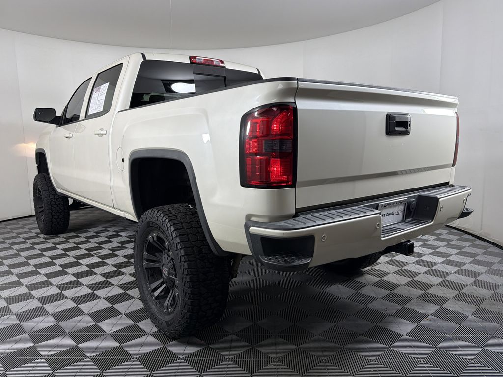 used 2015 GMC Sierra 1500 car, priced at $25,995