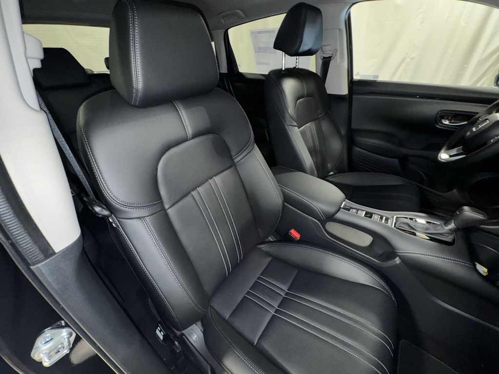 new 2026 Honda HR-V car, priced at $32,945