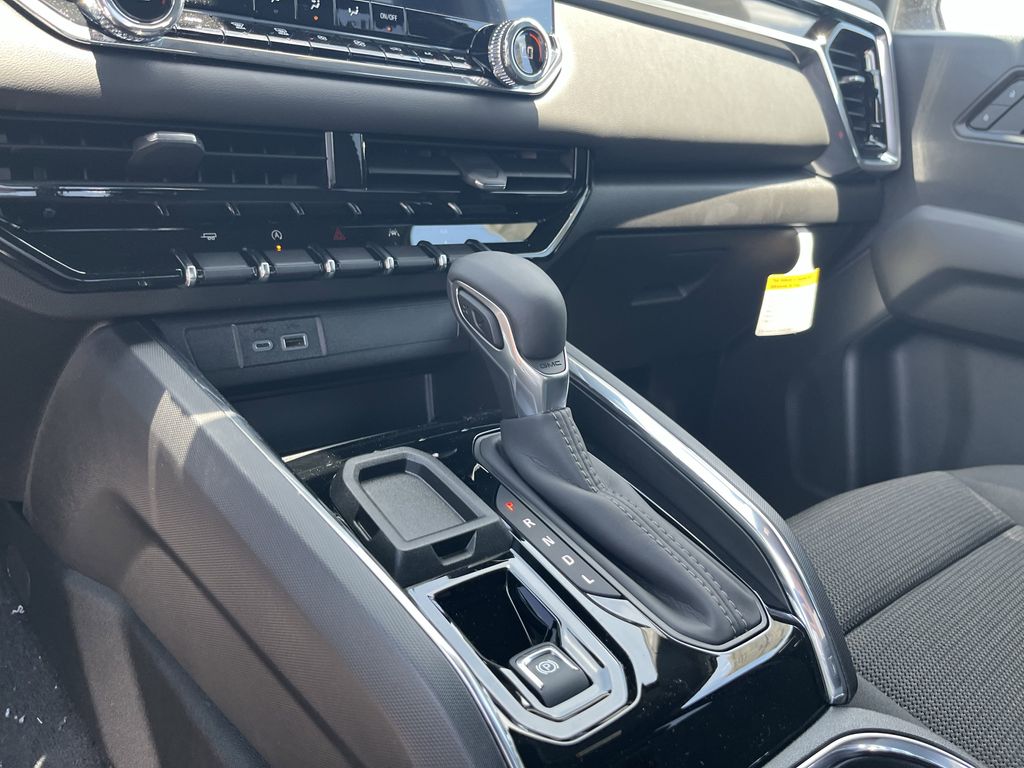 new 2025 GMC Canyon car, priced at $42,315