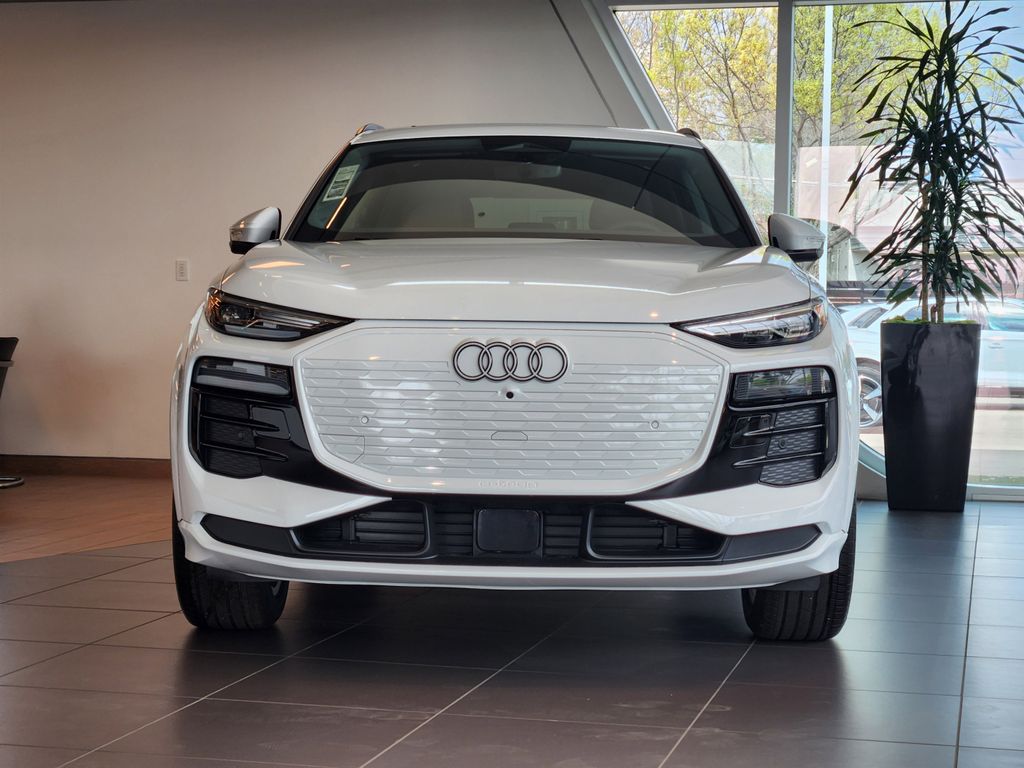 new 2025 Audi e-tron car, priced at $71,000