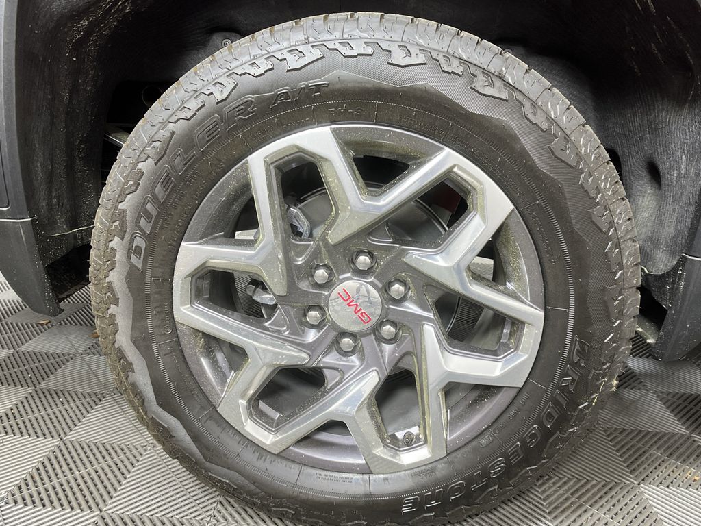 new 2025 GMC Sierra 1500 car, priced at $58,970