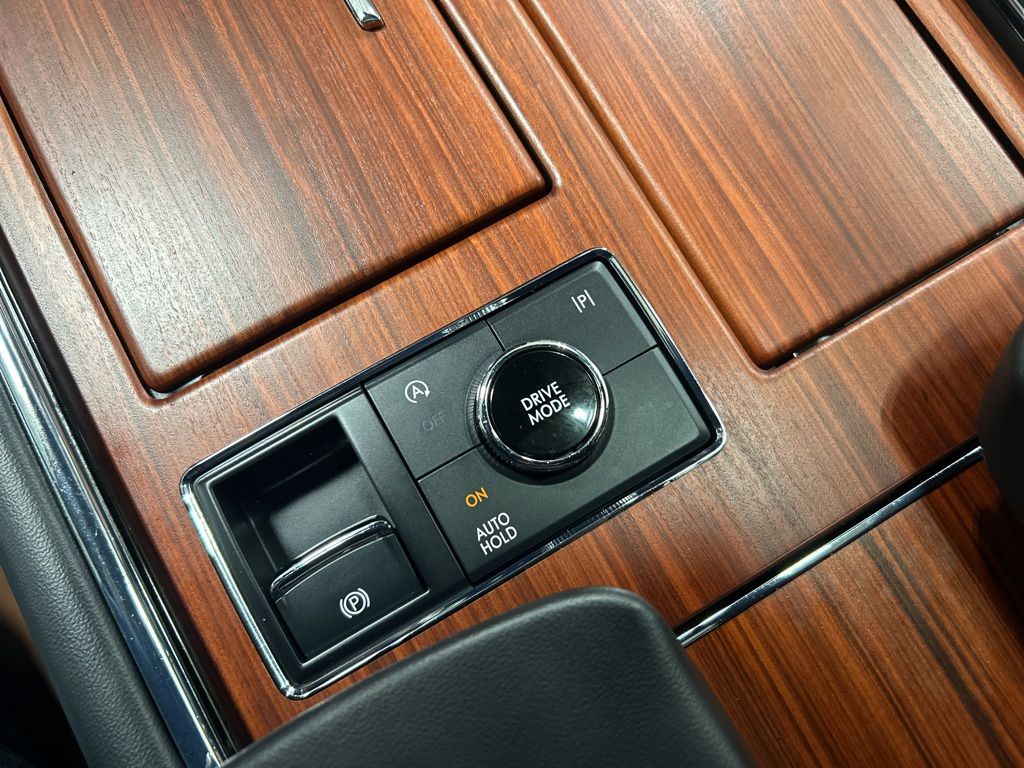 used 2024 Lincoln Navigator L car, priced at $76,329