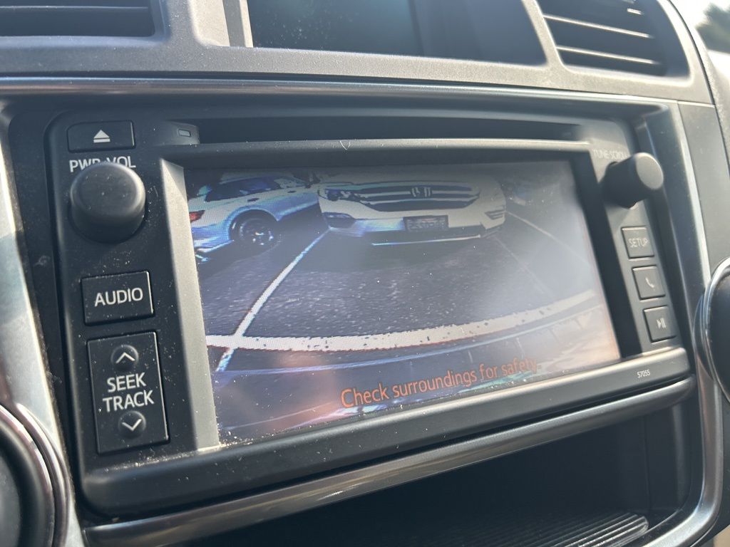 used 2013 Toyota Highlander car, priced at $14,992