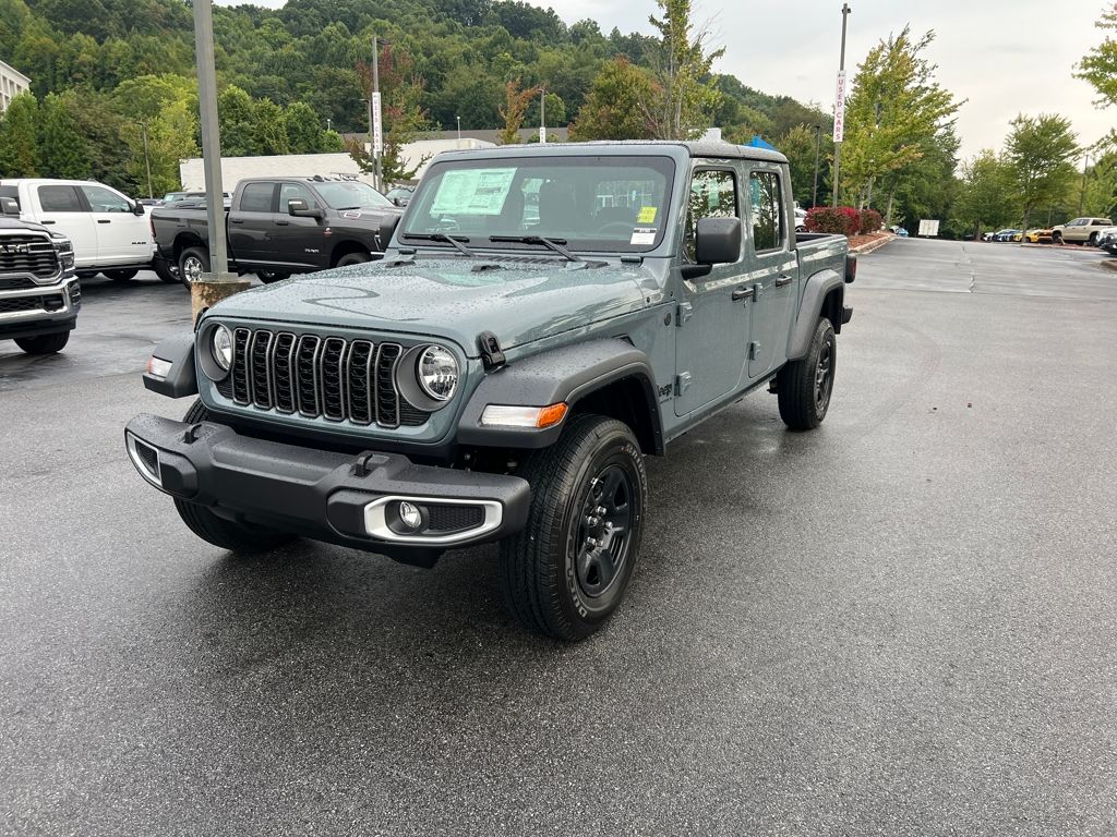 new 2025 Jeep Gladiator car, priced at $41,595