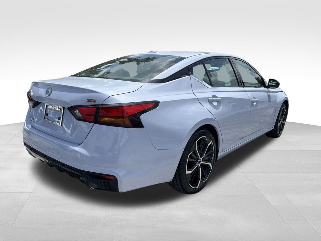 used 2023 Nissan Altima car, priced at $20,985