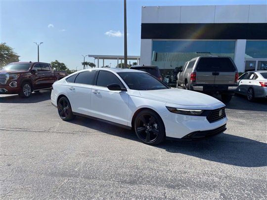 new 2024 Honda Accord Hybrid car, priced at $34,273