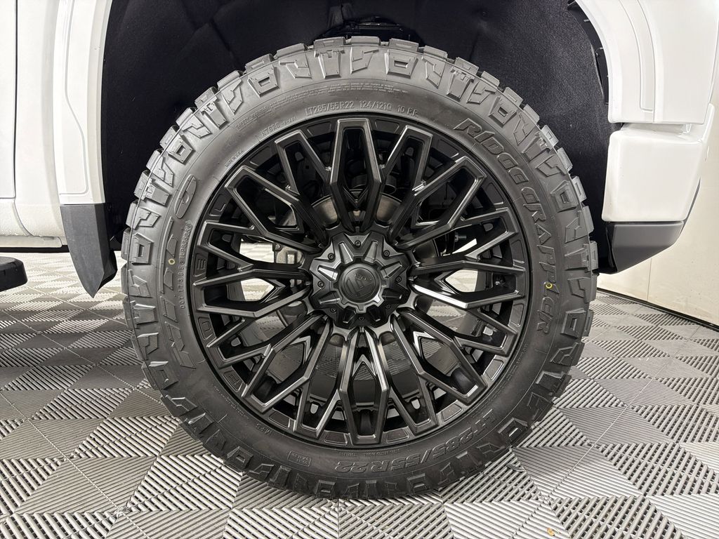 new 2025 GMC Sierra 1500 car, priced at $56,729