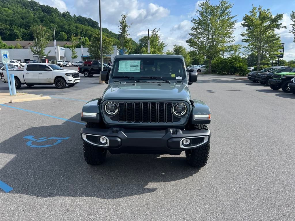 new 2025 Jeep Gladiator car, priced at $46,990