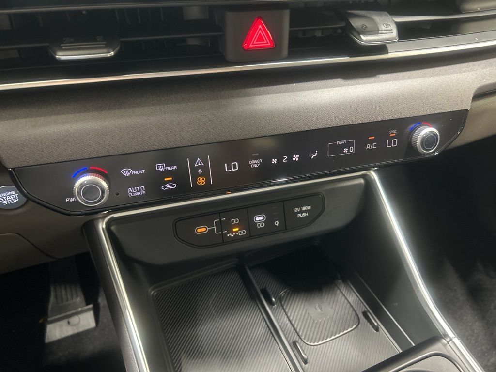 new 2026 Kia Carnival Hybrid car, priced at $43,570
