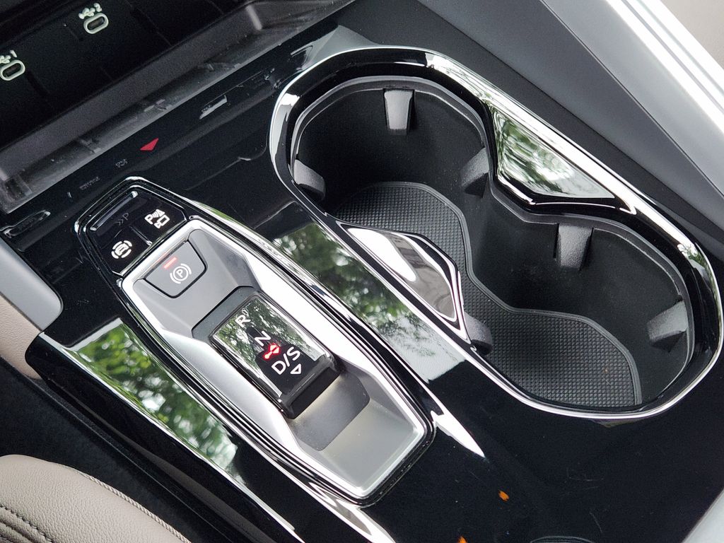 new 2025 Audi Q5 car, priced at $60,975