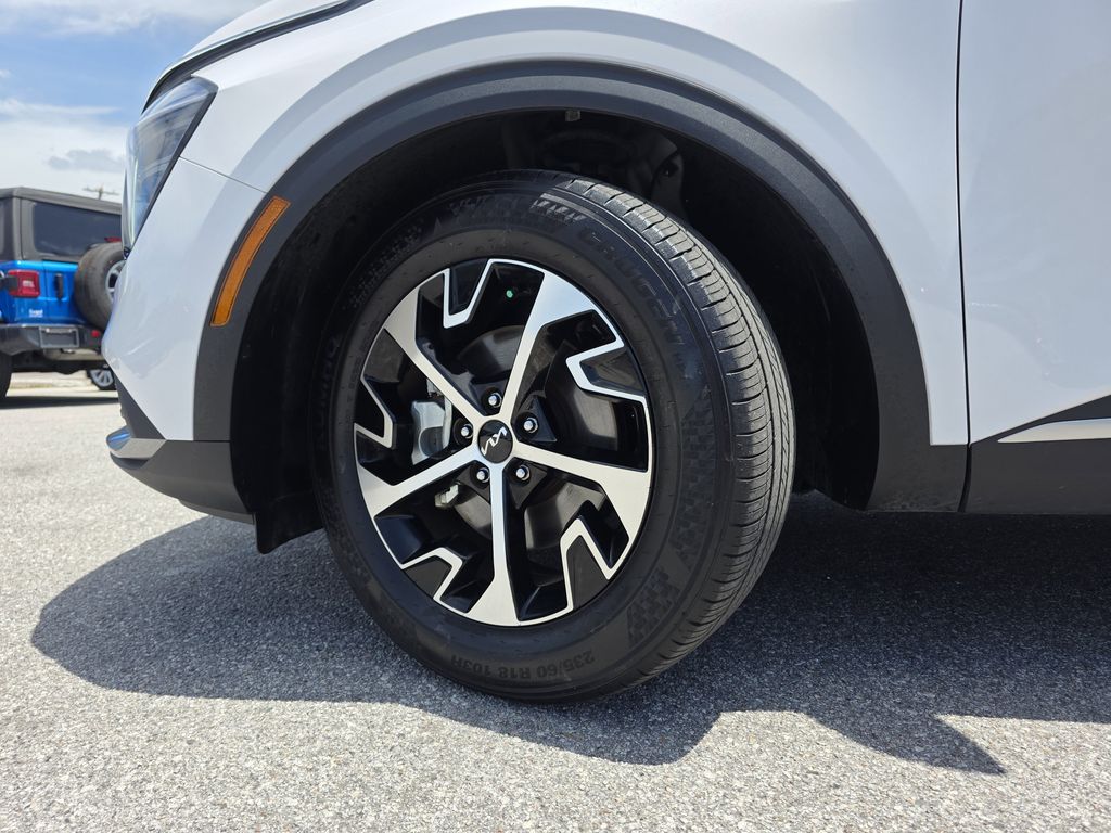 used 2024 Kia Sportage car, priced at $25,993