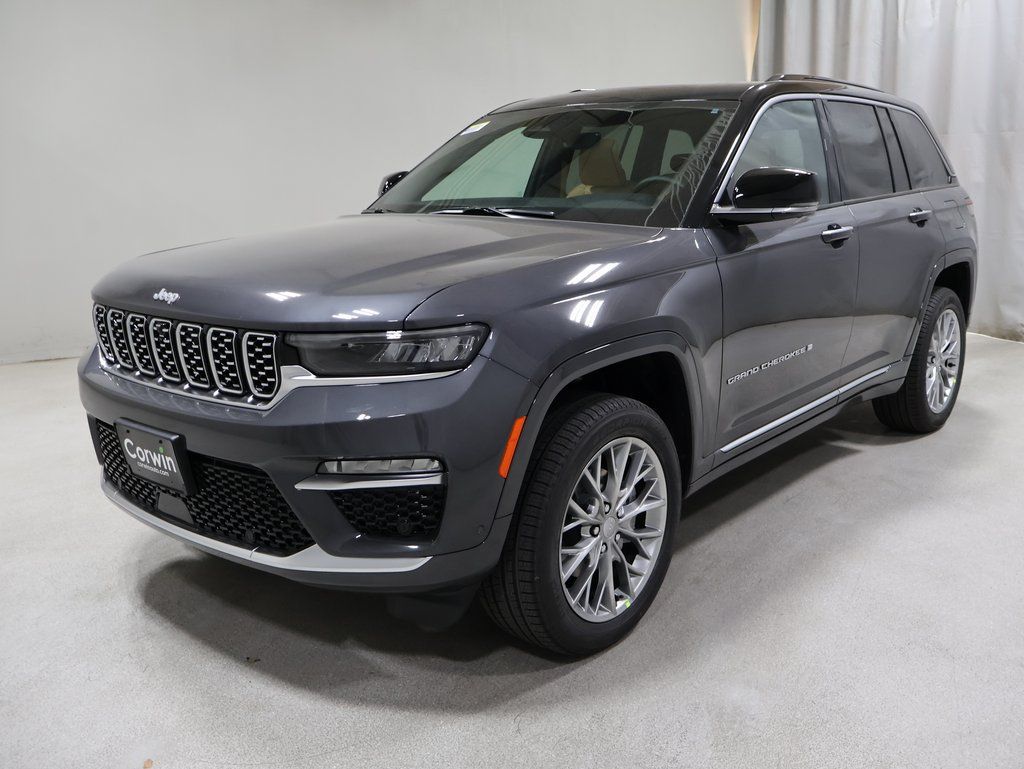 new 2025 Jeep Grand Cherokee car, priced at $59,950