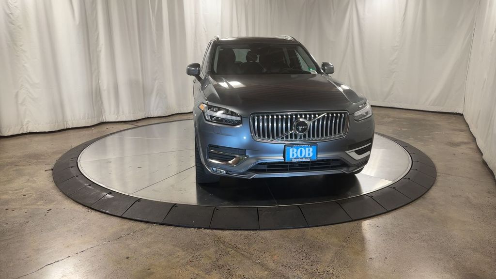 used 2020 Volvo XC90 car, priced at $31,983