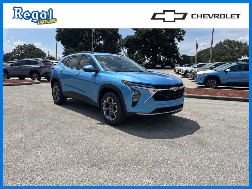 new 2025 Chevrolet Trax car, priced at $22,728