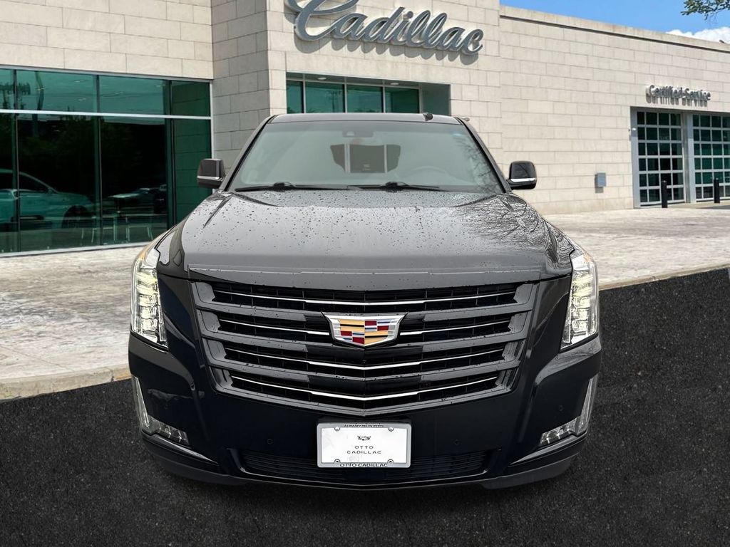 used 2019 Cadillac Escalade car, priced at $41,500