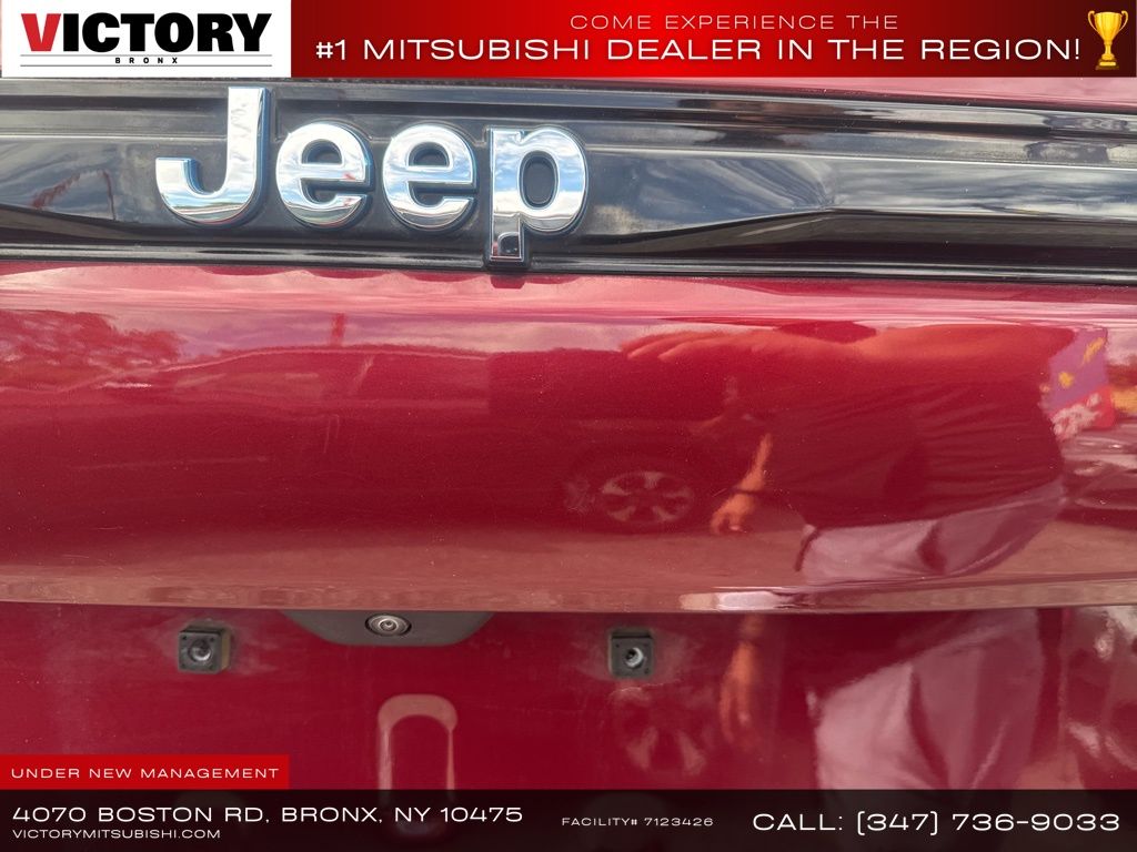 used 2023 Jeep Grand Cherokee car, priced at $22,119