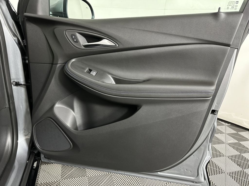 new 2026 Buick Encore GX car, priced at $32,970