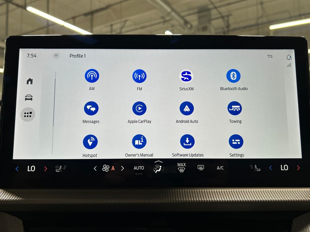 new 2025 Ford Explorer car, priced at $46,275