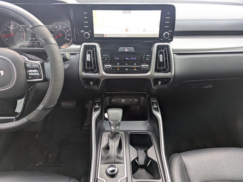 used 2023 Kia Sorento car, priced at $24,692