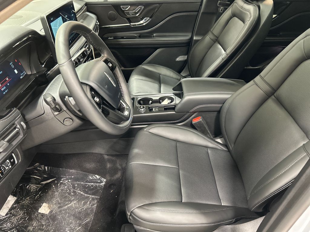 new 2025 Lincoln Corsair car, priced at $50,274