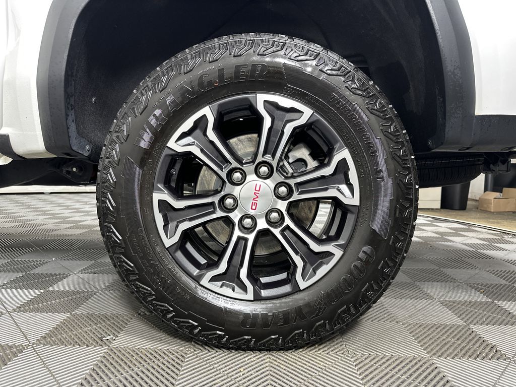 used 2023 GMC Canyon car, priced at $40,963