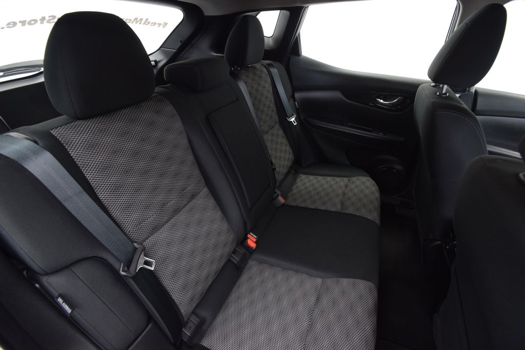 used 2022 Nissan Rogue Sport car, priced at $23,400