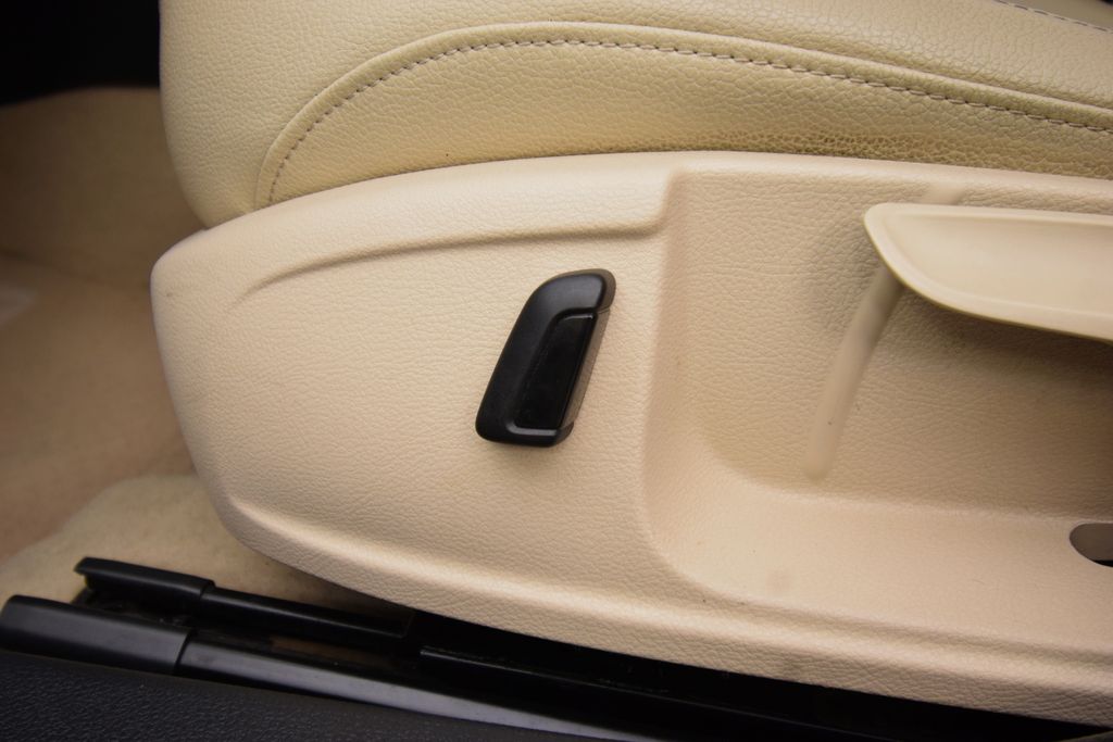 used 2014 Volkswagen Jetta car, priced at $7,000
