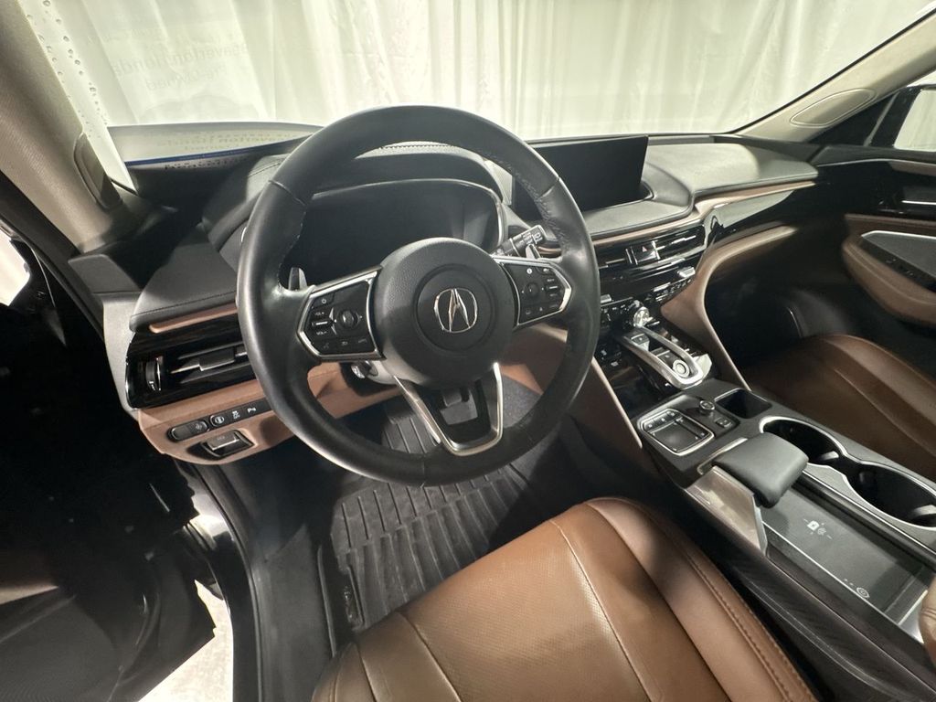 used 2023 Acura MDX car, priced at $46,183