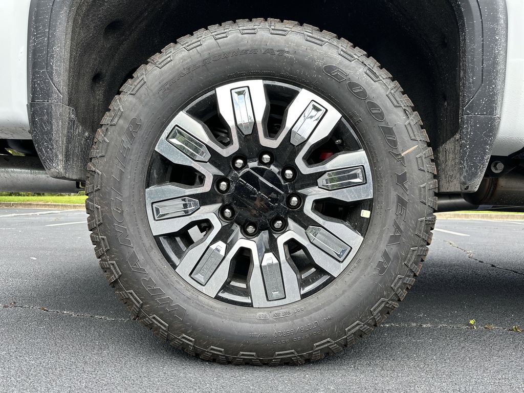 new 2025 GMC Sierra 2500HD car, priced at $85,539