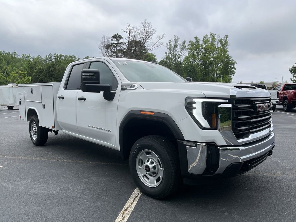 new 2024 GMC Sierra 2500HD car, priced at $44,678