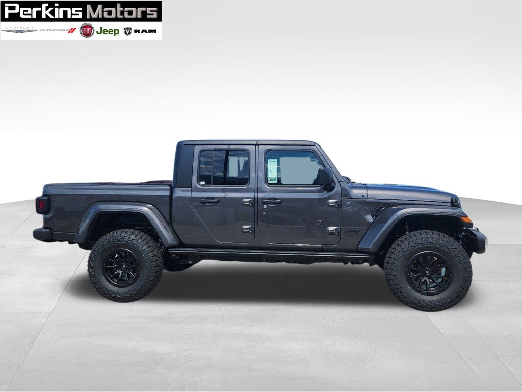 new 2024 Jeep Gladiator car, priced at $48,473