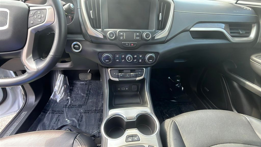 used 2022 GMC Terrain car, priced at $27,700