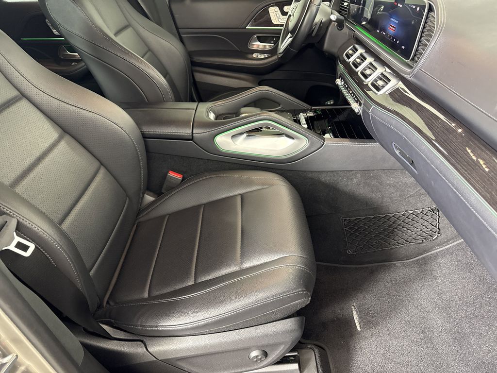 used 2020 Mercedes-Benz GLE car, priced at $31,633