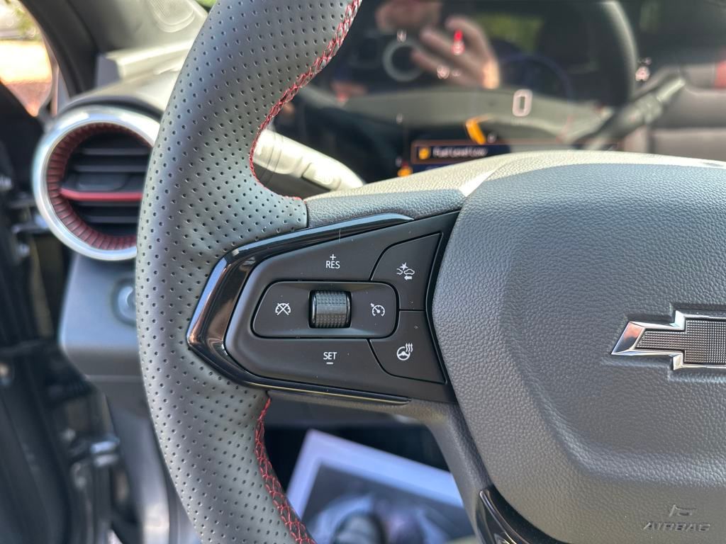 new 2025 Chevrolet Trax car, priced at $25,895