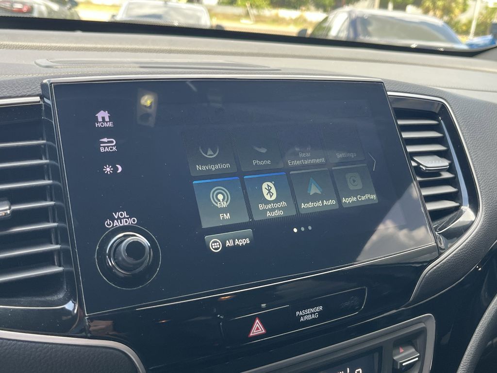 used 2022 Honda Pilot car, priced at $35,995