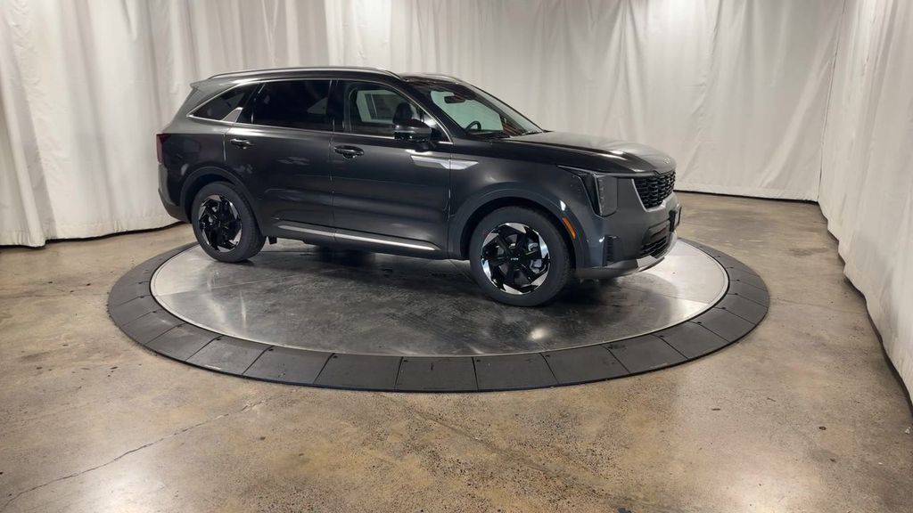 new 2025 Kia Sorento Hybrid car, priced at $42,248