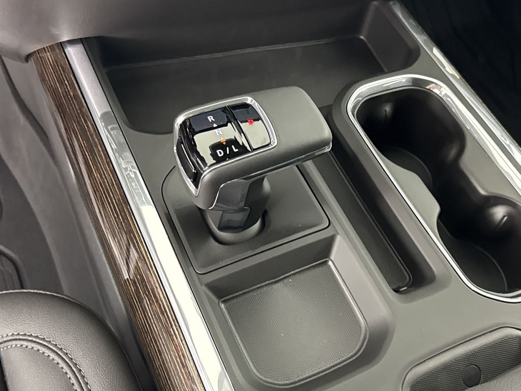 new 2025 GMC Sierra 1500 car, priced at $61,929